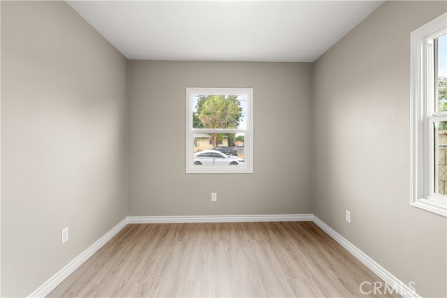 Detail Gallery Image 14 of 21 For 328 N Western Ave, Hemet,  CA 92543 - 3 Beds | 1 Baths