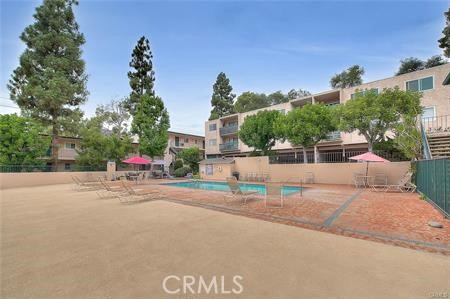 Detail Gallery Image 19 of 24 For 2940 N Verdugo Rd #409,  Glendale,  CA 91208 - 2 Beds | 2 Baths