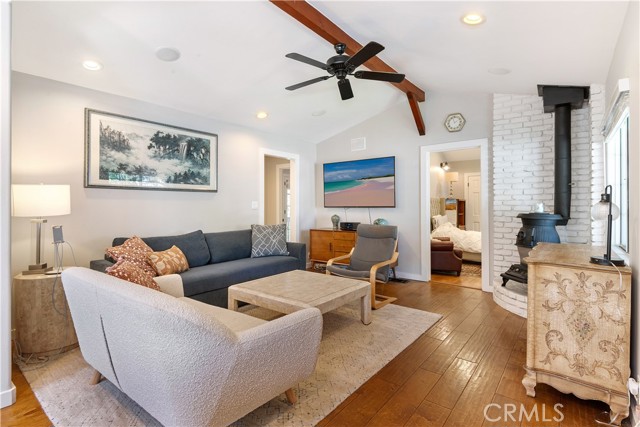 Detail Gallery Image 11 of 25 For 26357 Hillcrest Ave, Lomita,  CA 90717 - 2 Beds | 2 Baths