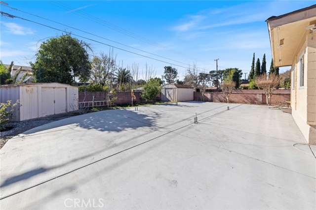 17349 Barbee Street, Fontana, California 92336, 3 Bedrooms Bedrooms, ,2 BathroomsBathrooms,Single Family Residence,For Sale,Barbee,CV25004150