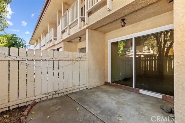 8031 Canby Ave, 4 photo 31