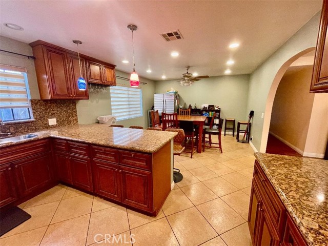 Detail Gallery Image 7 of 7 For 310 Branch St, Los Angeles,  CA 90042 - 5 Beds | 4 Baths