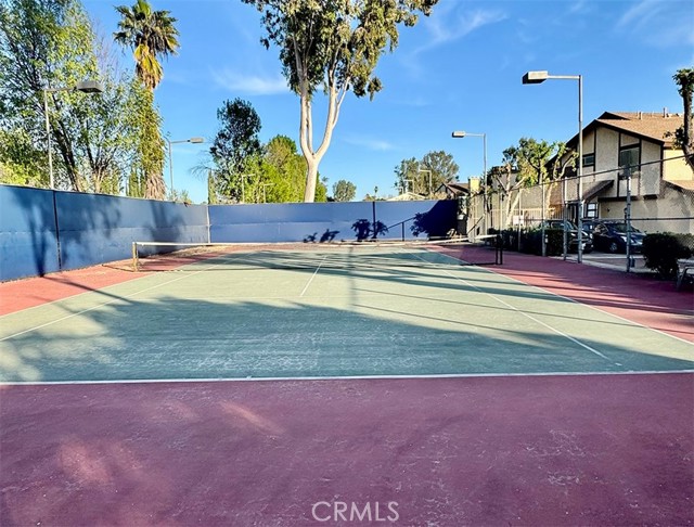 Detail Gallery Image 28 of 31 For 17241 Roscoe #16,  Northridge,  CA 91325 - 3 Beds | 3 Baths