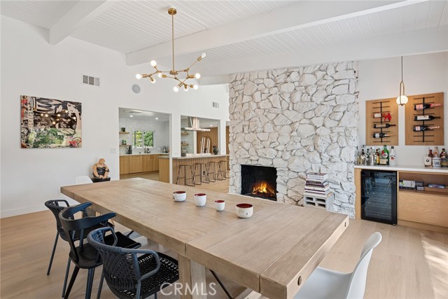 Detail Gallery Image 13 of 53 For 5700 El Canon Ave, Woodland Hills,  CA 91367 - 3 Beds | 3 Baths