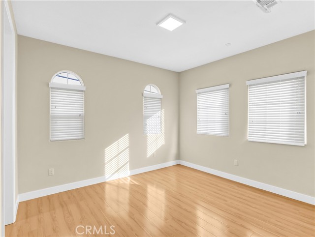 Detail Gallery Image 7 of 10 For 723 S Stoneman, Alhambra,  CA 91801 - – Beds | – Baths