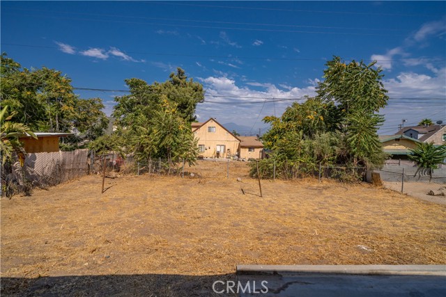 Detail Gallery Image 30 of 39 For 2883 N California St, San Bernardino,  CA 92407 - 4 Beds | 2 Baths