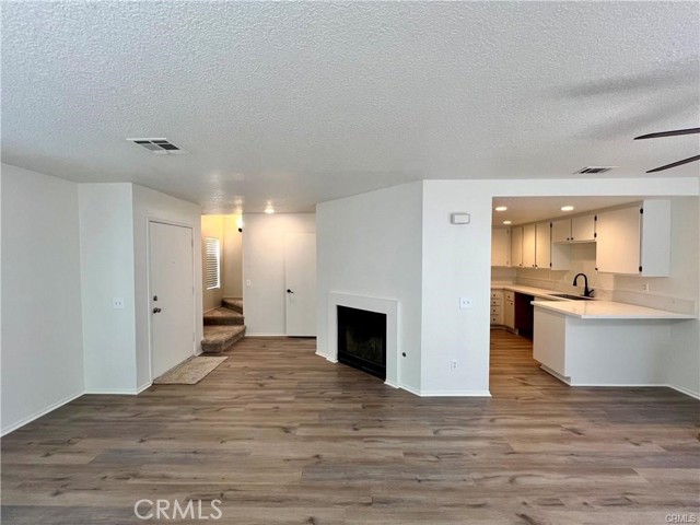 Detail Gallery Image 1 of 17 For 8353 Sunset Trail Pl, Rancho Cucamonga,  CA 91730 - 2 Beds | 2/1 Baths