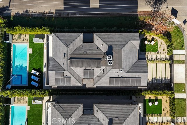 4453 Gentry Avenue, Studio City CA: https://media.crmls.org/medias/84cfeee7-eb93-48d7-b637-7035885f0932.jpg