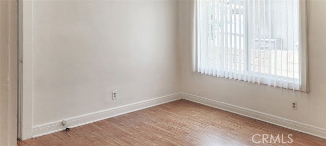 Detail Gallery Image 18 of 19 For 1134 E Chestnut St, Glendale,  CA 91205 - 2 Beds | 1 Baths