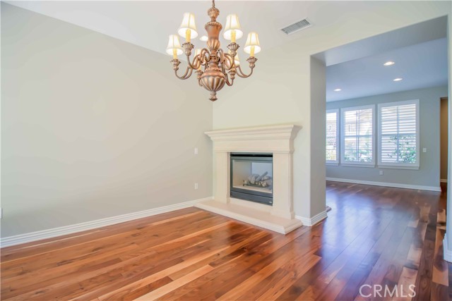 Detail Gallery Image 19 of 41 For 4684 Luna Ct, Calabasas,  CA 91302 - 4 Beds | 4/1 Baths