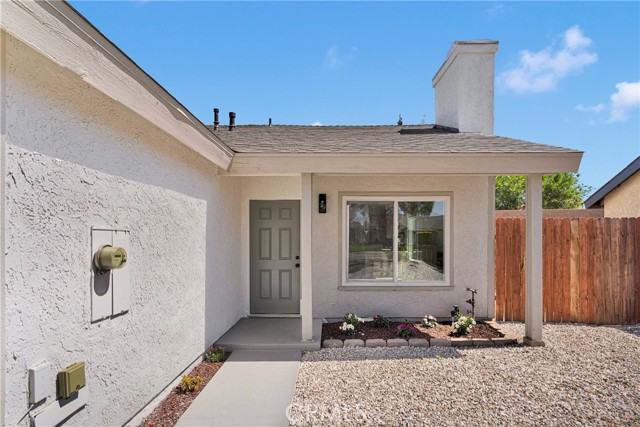 14463 Birchwood Drive, Hesperia CA: https://media.crmls.org/medias/84d3128f-64f7-4642-8513-80e884a90efc.jpg