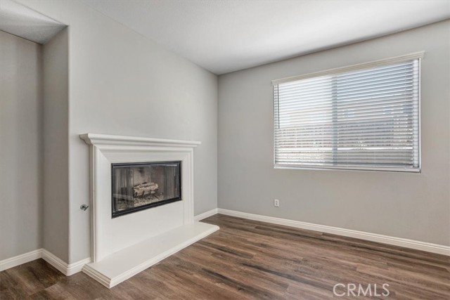 13167 Hollister Street, Hesperia CA: https://media.crmls.org/medias/84d37187-bddf-4b02-8828-ee5b143b180e.jpg