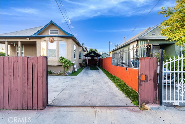 Detail Gallery Image 24 of 31 For 961 E 41st Pl, Los Angeles,  CA 90011 - 3 Beds | 1 Baths