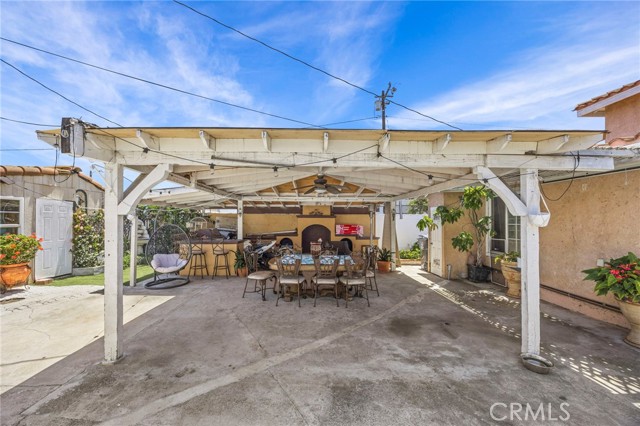 Detail Gallery Image 37 of 39 For 1709 S Townsend St, Santa Ana,  CA 92704 - 4 Beds | 2/1 Baths