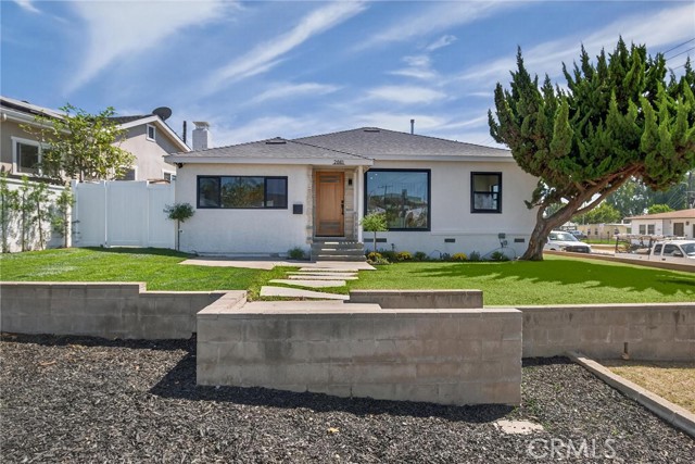 Detail Gallery Image 2 of 29 For 2861 Pinckard Ave, Redondo Beach,  CA 90278 - 3 Beds | 2 Baths