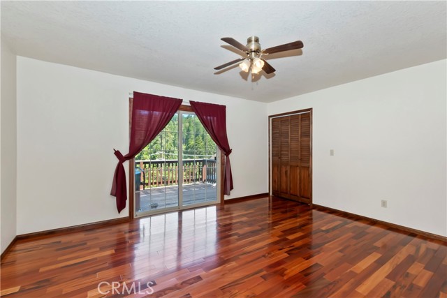 489 Dorn Drive, Crestline CA: https://media.crmls.org/medias/84d67b4a-1844-4402-b52f-1b111138c4a3.jpg