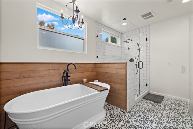 Detail Gallery Image 17 of 33 For 21825 Calabaza, Mission Viejo,  CA 92691 - 4 Beds | 3 Baths