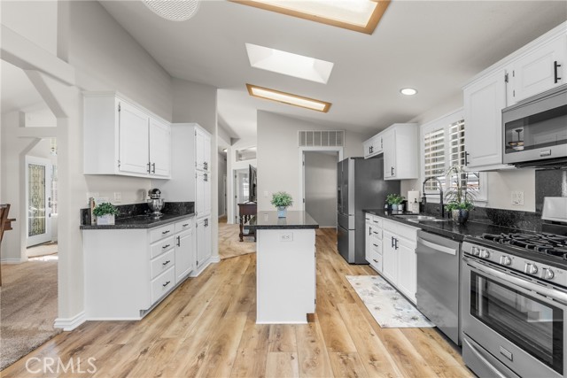 Detail Gallery Image 13 of 41 For 24001 Muirlands #352,  Lake Forest,  CA 92630 - 3 Beds | 2 Baths