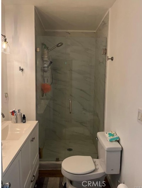 Detail Gallery Image 17 of 19 For 5232 Corteen Pl #7,  Valley Village,  CA 91607 - 2 Beds | 2 Baths