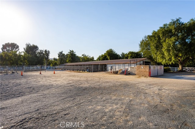 8009 E Eucalyptus Trail, Orange CA: https://media.crmls.org/medias/84d85391-f46a-4892-a06a-3c3466cf7b86.jpg