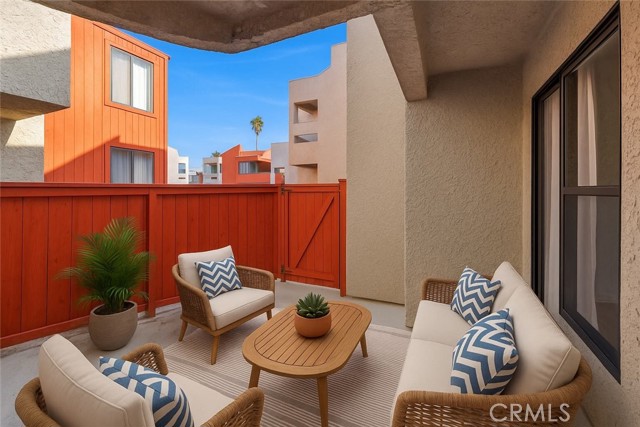 7211 Cozycroft Avenue, Winnetka CA: https://media.crmls.org/medias/84d88de3-f6a7-486e-a465-f7af5e0cb3aa.jpg