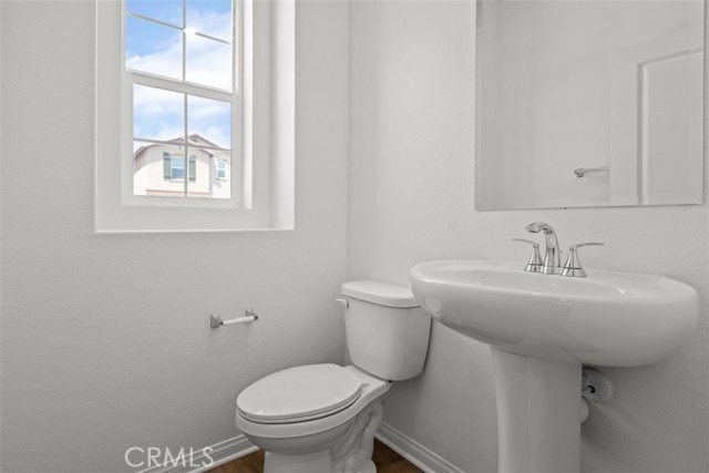Detail Gallery Image 6 of 17 For 16013 Cochise Ct, Chino,  CA 91708 - 3 Beds | 2/1 Baths