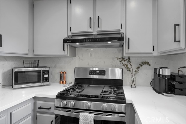 Detail Gallery Image 7 of 23 For 10335 W Briar Oaks a,  Stanton,  CA 90680 - 2 Beds | 2 Baths