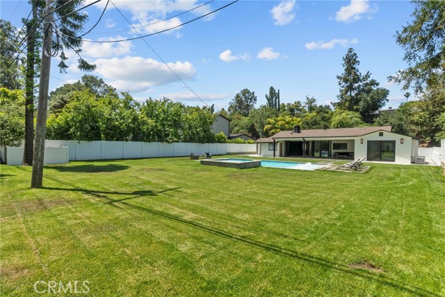 16810 Adlon Road, Encino CA: https://media.crmls.org/medias/84d92b99-eb88-4b81-a322-0a446371f96f.jpg
