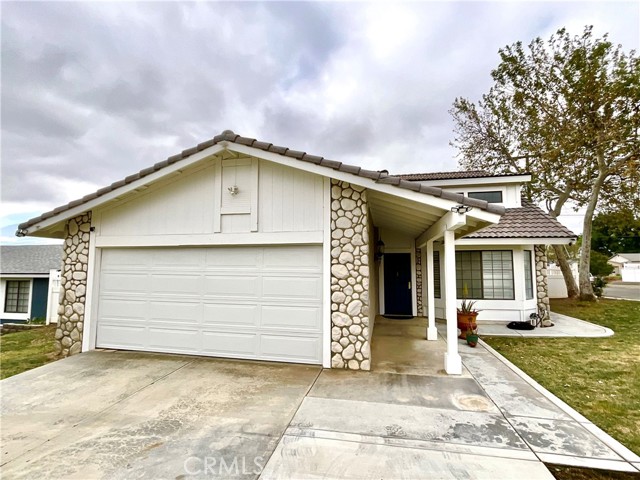 Detail Gallery Image 1 of 46 For 1078 W King St, Banning,  CA 92220 - 3 Beds | 2/1 Baths
