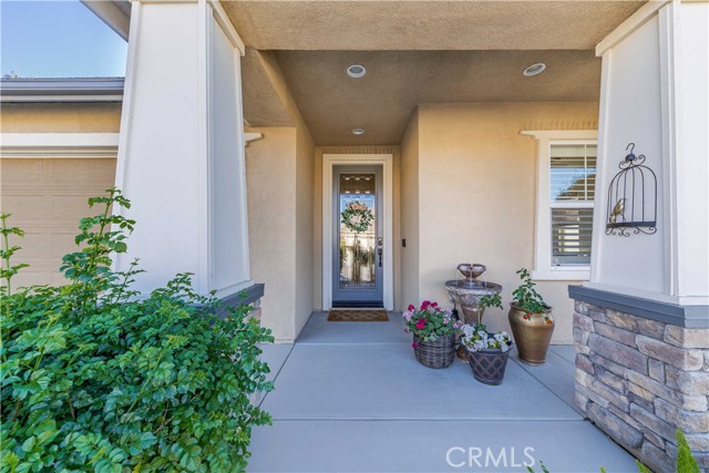 Detail Gallery Image 5 of 57 For 44343 Revana St, Temecula,  CA 92592 - 4 Beds | 3/1 Baths