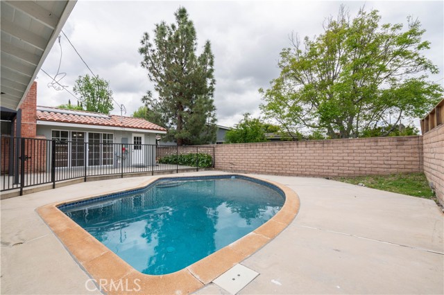 Detail Gallery Image 24 of 28 For 7301 Nita Ave, Canoga Park,  CA 91303 - 3 Beds | 2 Baths