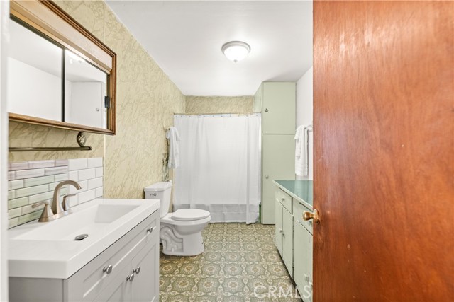 Detail Gallery Image 20 of 48 For 3142 Burlington, Oroville,  CA 95966 - 8 Beds | 2 Baths