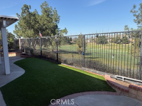 Detail Gallery Image 3 of 14 For 28600 Grandview, Moreno Valley,  CA 92555 - 3 Beds | 2/1 Baths