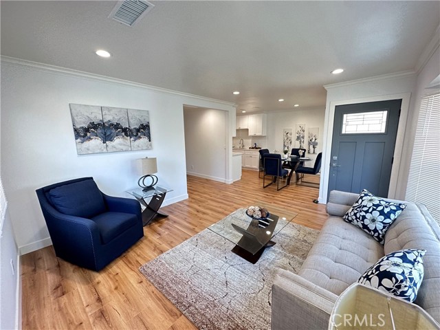 Image 3 for 4709 Dunrobin Ave, Lakewood, CA 90713