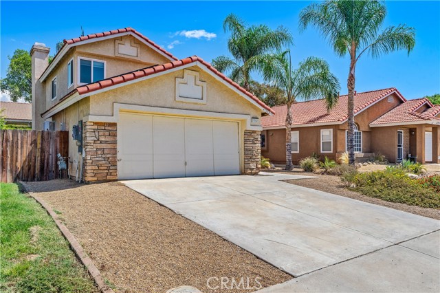 Detail Gallery Image 3 of 37 For 27552 via Real, Menifee,  CA 92585 - 4 Beds | 3 Baths