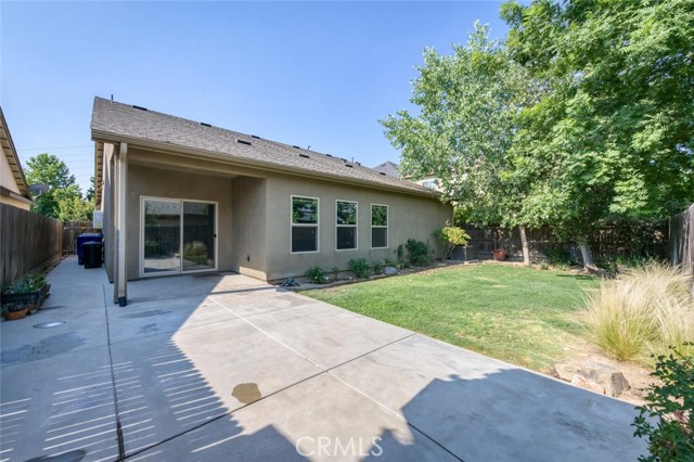 Detail Gallery Image 28 of 33 For 6808 W Lucas Dr, Fresno,  CA 93722 - 3 Beds | 2 Baths