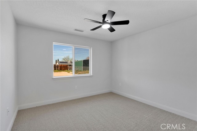 Detail Gallery Image 36 of 45 For 9432 Wasco, Hesperia,  CA 92345 - 4 Beds | 2/1 Baths