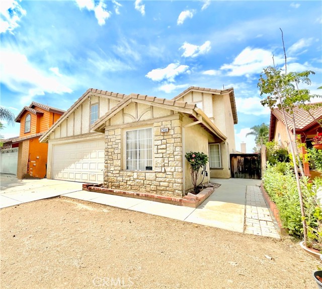 Detail Gallery Image 2 of 30 For 516 Dusty Ln, Perris,  CA 92571 - 3 Beds | 2/1 Baths