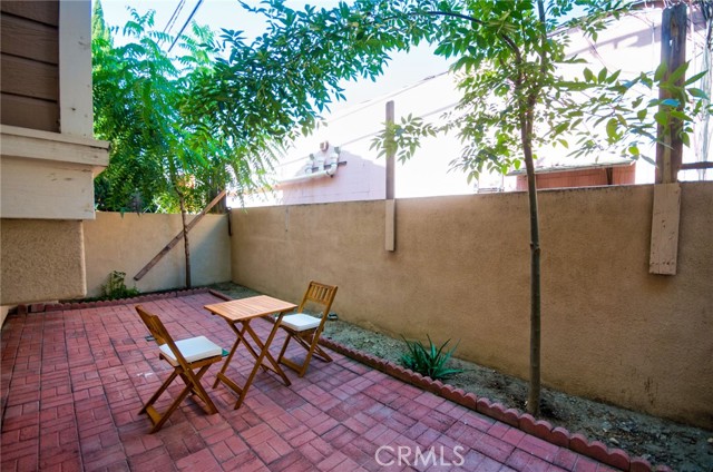 717 Arcadia Avenue, Arcadia CA: https://media.crmls.org/medias/84ddbe4f-112b-4d5e-9933-278204c049cf.jpg