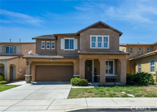 Detail Gallery Image 2 of 35 For 34009 Leon St, Lake Elsinore,  CA 92530 - 4 Beds | 2/1 Baths