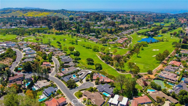 30421 Mirador Court, Laguna Niguel CA: https://media.crmls.org/medias/84df81e4-2fdb-41fc-af42-95e446a1a576.jpg