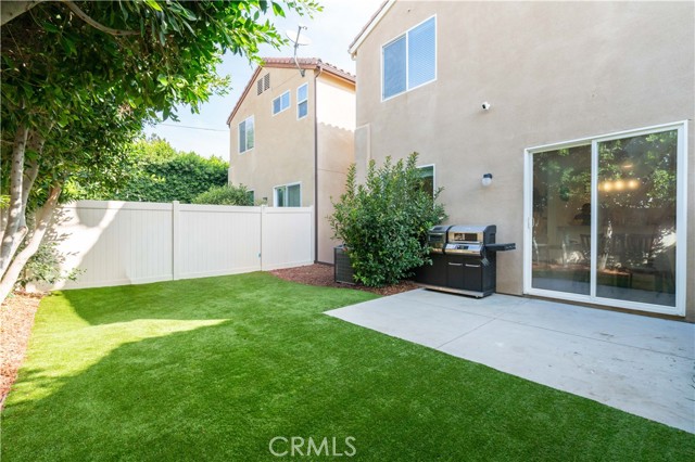 Detail Gallery Image 23 of 27 For 10261 Angel Ln, Pacoima,  CA 91331 - 4 Beds | 2/1 Baths