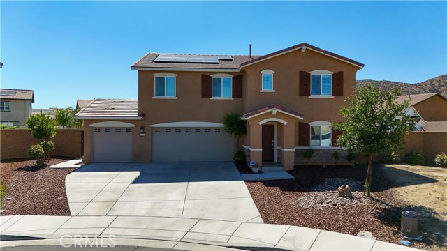 32159 Pony Tracks Court, Winchester CA: https://media.crmls.org/medias/84e1cc69-2907-45eb-865d-3a4e890b99c5.jpg