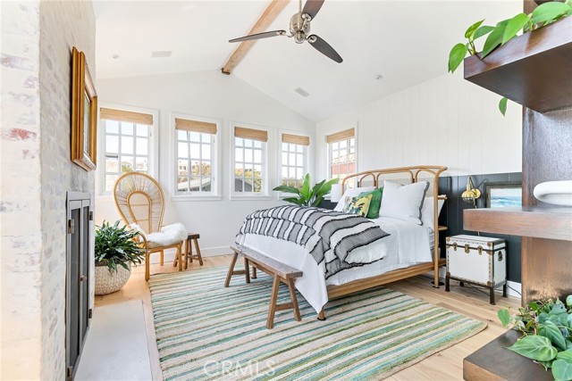 Detail Gallery Image 21 of 23 For 2622 Crestview Dr, Newport Beach,  CA 92663 - 3 Beds | 3 Baths