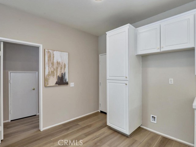 Detail Gallery Image 12 of 39 For 452 N Bloomberry #B,  Orange,  CA 92869 - 3 Beds | 2/1 Baths