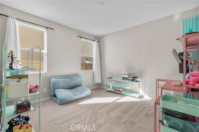 Detail Gallery Image 21 of 56 For 28332 Clarion, Canyon Country,  CA 91350 - 5 Beds | 4/1 Baths