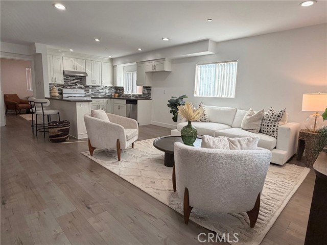 Front Image Thumbnail for CRSR26020691