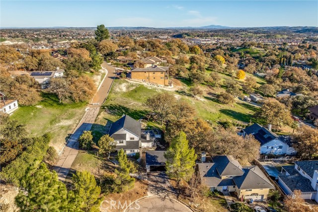 Detail Gallery Image 34 of 37 For 806 Grove St, Paso Robles,  CA 93446 - 4 Beds | 3 Baths