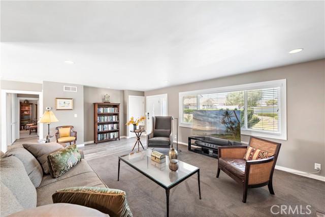 201 Monte Vista, San Clemente CA: https://media.crmls.org/medias/84e39a75-ed44-419f-a93b-ca8adf0bc4cb.jpg