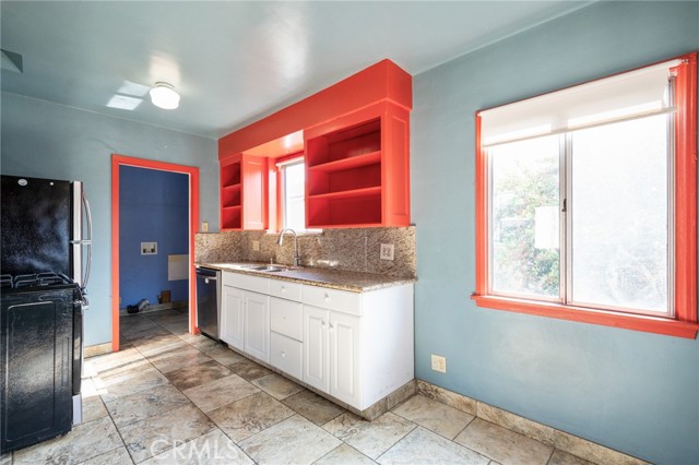 Detail Gallery Image 10 of 33 For 17234 Ardath Ave, Torrance,  CA 90504 - 2 Beds | 1 Baths